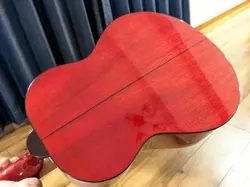 ACOUSTIC GUITAR TRAVEL