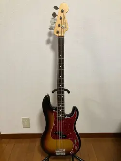 FENDER JAPAN PB-?