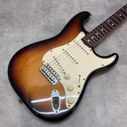 STRATOCASTER 1995 NO250412