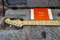 SHOP STRATOCASTER HH