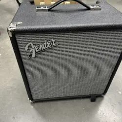 FENDER RUMBLE 25 AMP