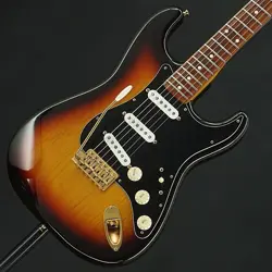 FENDER JAPAN  ST62G-SPL (3TONE SUNBURST) USED ELECTRIC GUITAR