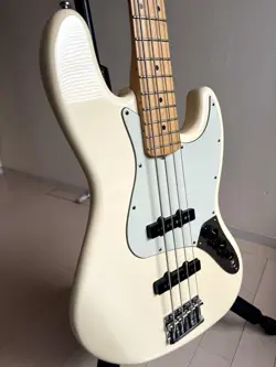 LIMITED FENDER BASE AMERICAN PROFESSIONAL NO.MG797