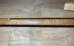 FENDER SE-100 STRATOCASTER