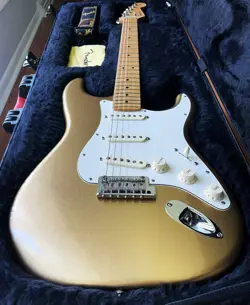2014 FENDER AMERICAN STANDARD STRATOCASTER MYSTIC AZTEC GOLD GUITAR