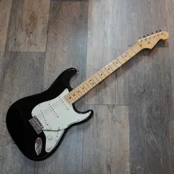 PROFESSIONAL STRATOCASTER #GG6I0