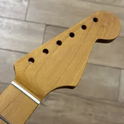 ROASTED MAPLE VINTAGE STRAT 21 FRET NECK NITRO SATIN FIT TELECASTER FENDER VSM1B