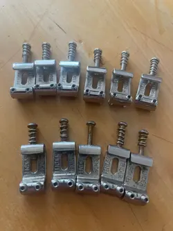 SADDLES VINTAGE STYLE