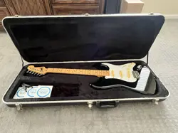 STRATOCASTER/ELECTRIC