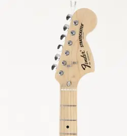 STRATOCASTER MAUI BLUE