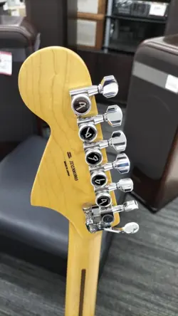 FENDER JAPAN JEAN-KEN JOHNNY JAGUAR ELECTRIC GUITAR USED