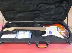 FENDER USA AMDX ST N3 LH 3CS/R STRATOCASTER TYPE USED