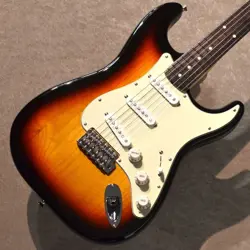 FENDER FSR MADE IN JAPAN TRADITIONAL 60S STRATOCASTER ~ 3-COLOR SUNBURST