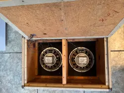 FENDER TREMOLUX GUITAR