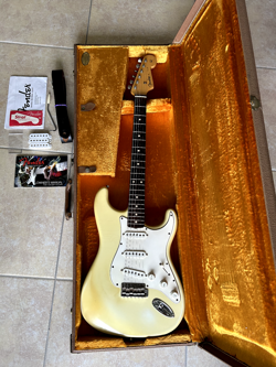 STRATOCASTER NOS W/