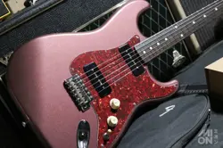 USED FENDER JAPAN ST62-TX MATCHING HEAD BURGUNDY MIST W/ MONTY'S FREE SHIPPING