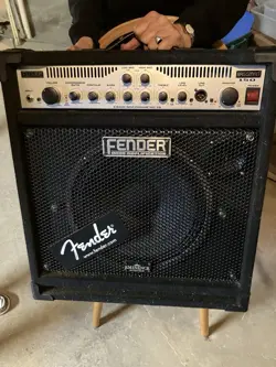 FENDER BASSMAN 150 BASS AMP