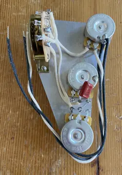 MARK KNOPFLER FENDER CUSTOM SHOP STRATOCASTER WIRING HARNESS 250K CTS POT .1UF