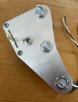 WAY FENDER STRATOCASTER