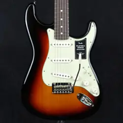 FENDER LIMITED PLAYER II STRATOCASTER ROASTED MAPLE NECK 3-COLOR SUNBURST #GGB62