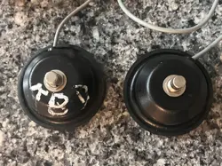 GUITAR AMPLIFIER FOOT