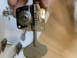 FENDER BASS LOLLIPOP