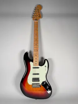 2018 FENDER SIXTY-SIX