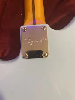 FENDER SQUIER JAZZMASTER