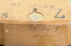 ELECTRIC GUITAR SCALLOPED