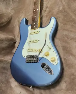 FENDER JAPAN ST65B-TX NO.DG1721