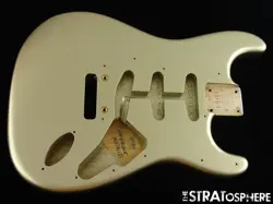 FENDER CUSTOM SHOP W25 CUSTOM DELUXE STRATOCASTER BODY STRAT CHAMPAGNE METALLIC
