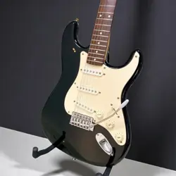 SQUIER STRAT BY FENDER AFFINITY STRATOCASTER ELECTRIC GUITAR, USED