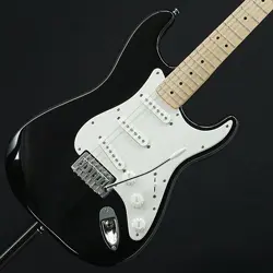 SQUIER BY FENDER SONIC STRATOCASTER (NO250416)