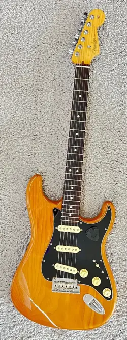 FENDER AMERICAN PROFESSIONAL II STRATOCASTER IN ROASTED PINE WITH HARDSHELL CASE