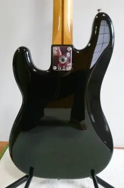 FENDER VINTERA II 50S PRECISION BASS MAPLE FB BLACK USED SAFE DELIVERY FROM JAPA