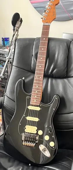 USA STRATOCASTER 1984
