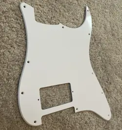 USA FENDER STRATOCASTER SINGLE HUMBUCKER DRAGONFIRE GUITARS WHITE PICKGUARD