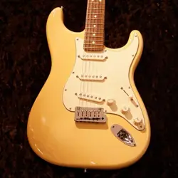 FENDER JEFF BECK STRATOCASTER USED ALDER BODY OLYMPIC WHITE W/HARD CASE