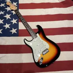 FENDER STRATOCASTER LEFTY