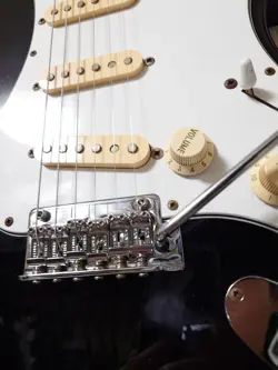 JAPAN FUJIGEN STRATOCASTER