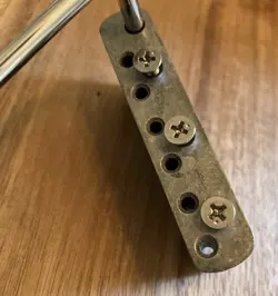 2001 FENDER STRATOCASTER VINTAGE NARROW TREMOLO BLOCK & ARM MIM GUITAR STRAT