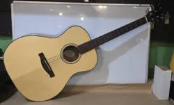 SOLID SPRUCE MAHOGANY