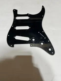 PICKGUARD PG BLACK