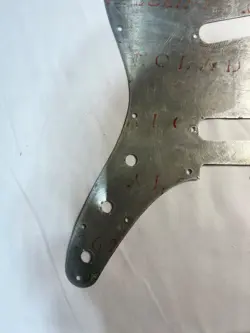 PICKGUARD PLATE