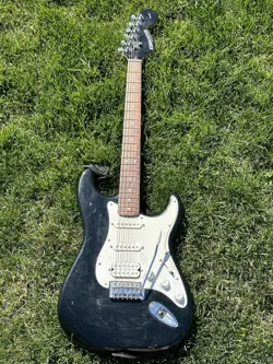 FENDER STRATOCASTER ROCKBAND