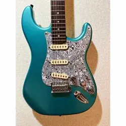 SQUIRE FENDER STRAT AFFINITY BY