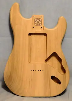 UNFINISHED FENDER STRATOCASTER UNIVERSAL HARDTAIL-POPLAR