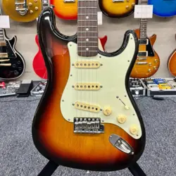 10001 FENDER JAPAN STRATOCASTER TX