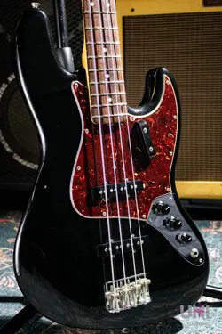 FENDER AMERICAN VINTAGE '62 JAZZ BASS 2007