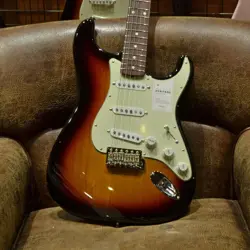 FENDER MADE IN JAPAN HERITAGE 60S STRATOCASTER ROSEWOOD 3-COLOR SUNBURST #GG3OL